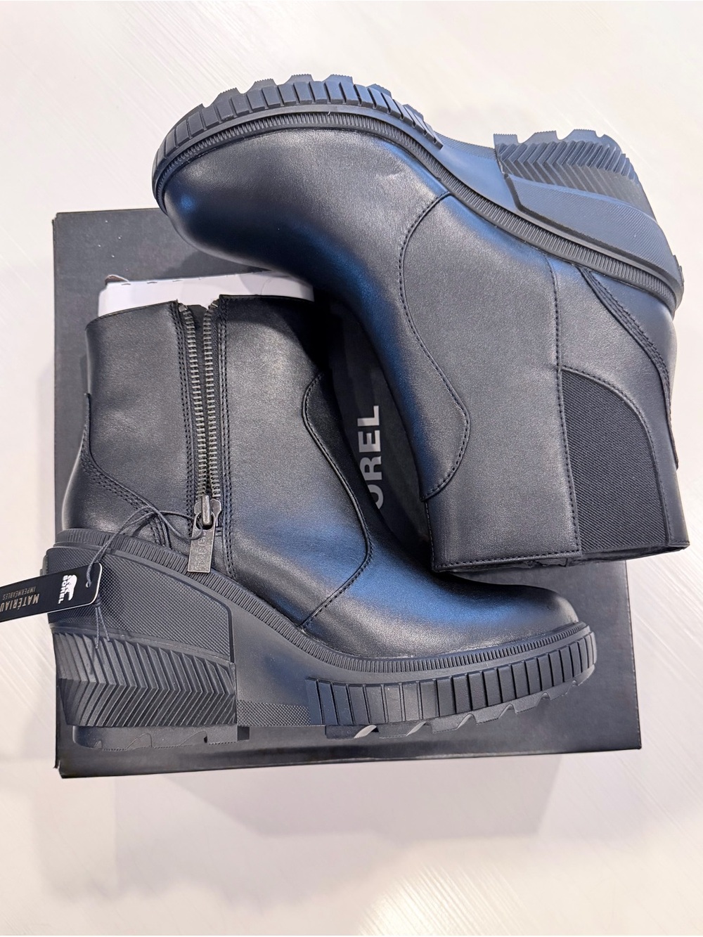 NWT Women’s SOREL Wedge Ankle Boots